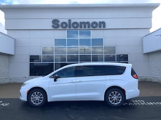 New 2026 Chrysler Pacifica SELECT AWD Passenger Van For Sale Brownsville PA