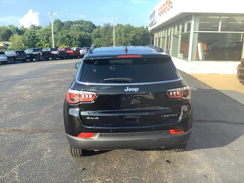 New 2026 Jeep Compass LIMITED 4X4 Sport Utility