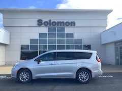 2026 Chrysler Pacifica SELECT AWD Passenger Van