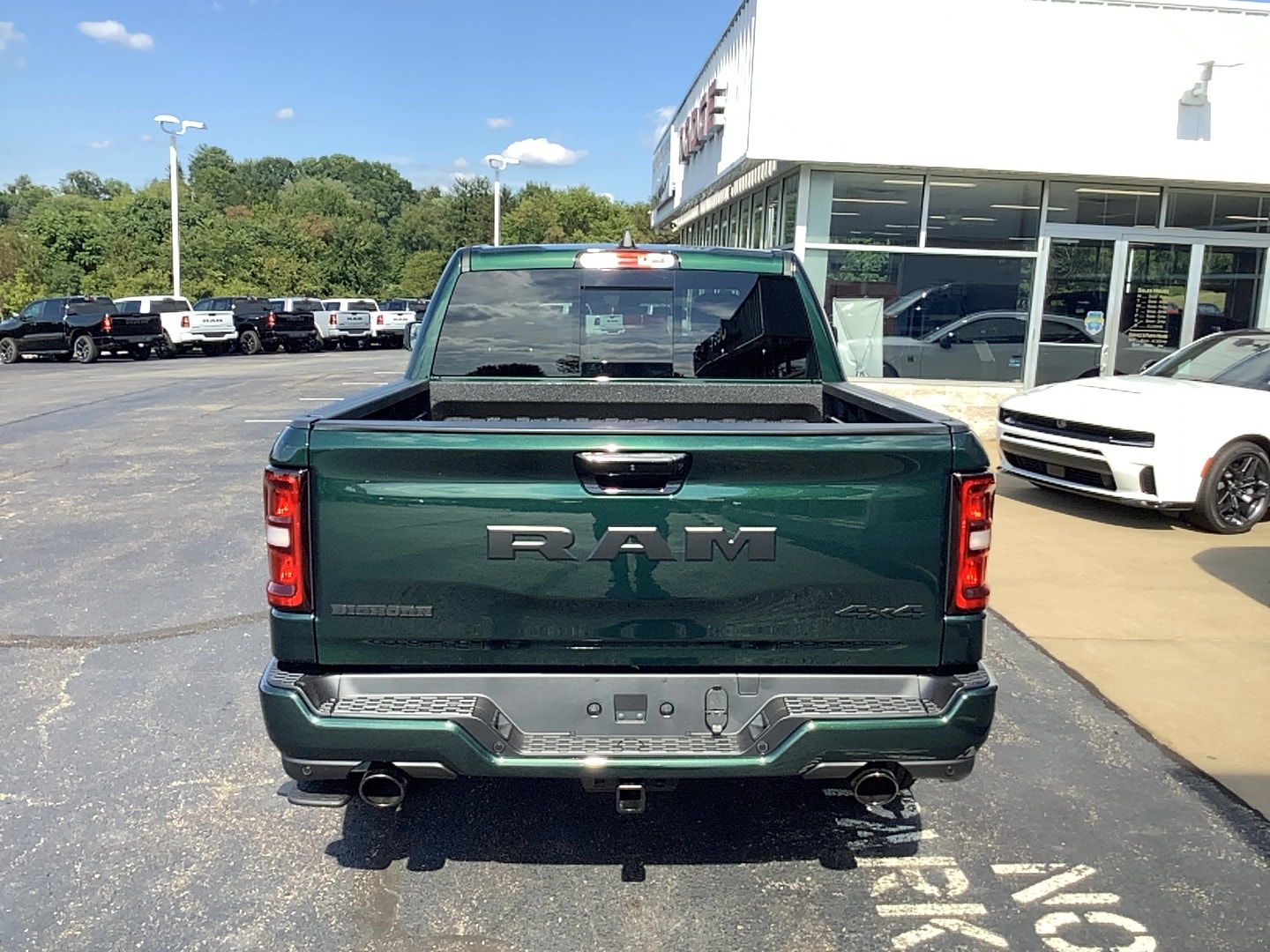 2027 Ram 1500 photo 5 of 13