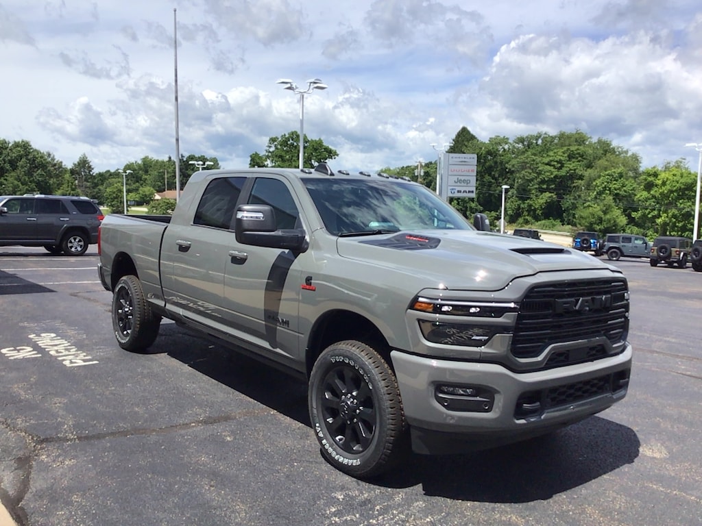 New 2026 Ram 2500 LARAMIE MEGA CAB 4X4 6'4 BOX Pickup