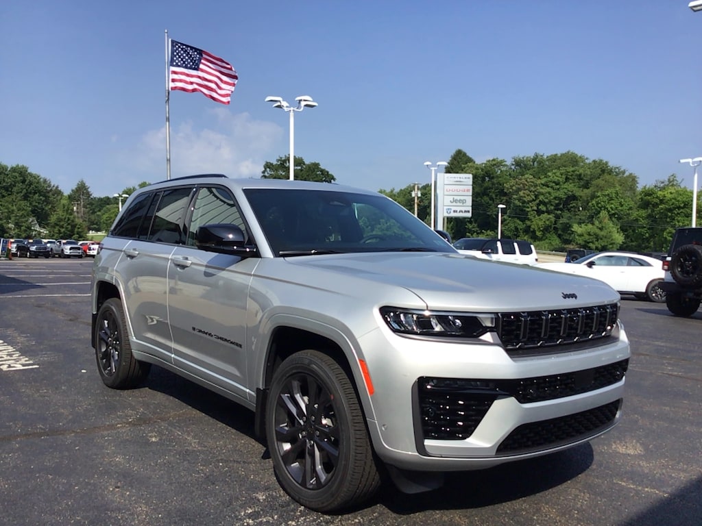 New 2026 Jeep Grand Cherokee LIMITED RESERVE 4X4 Sport Utility