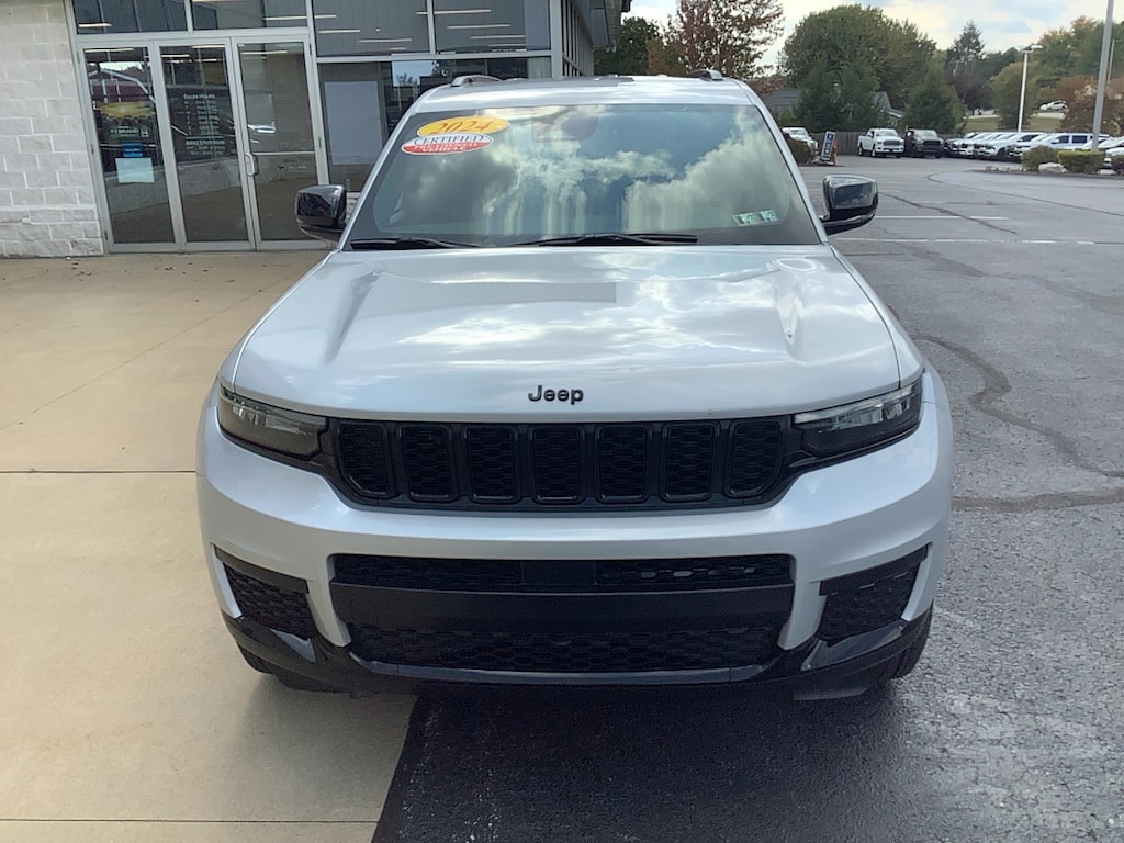 Used 2024 Jeep Grand Cherokee L Altitude Altitude 4x4
