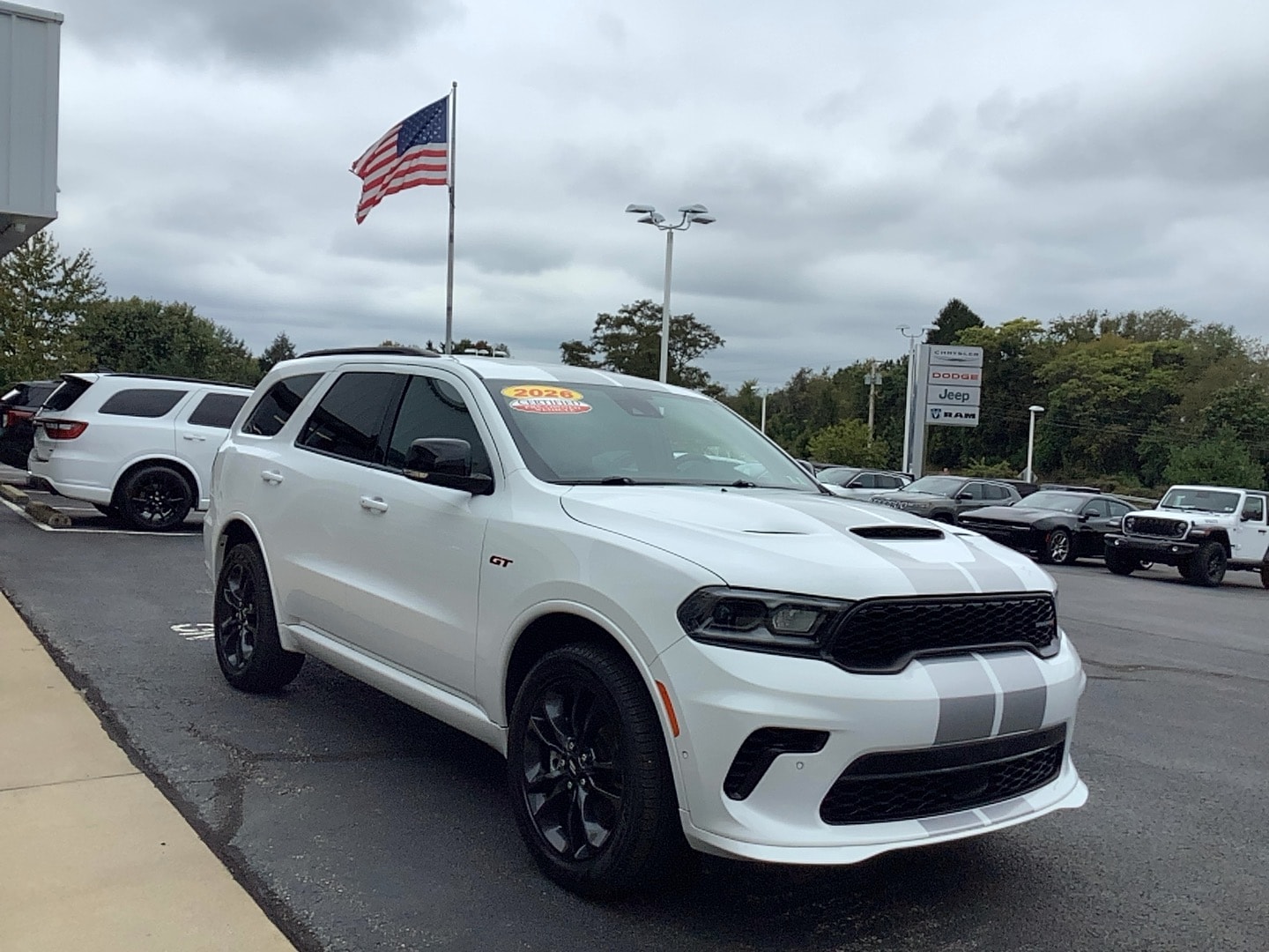 2026 Dodge Durango photo 3 of 14