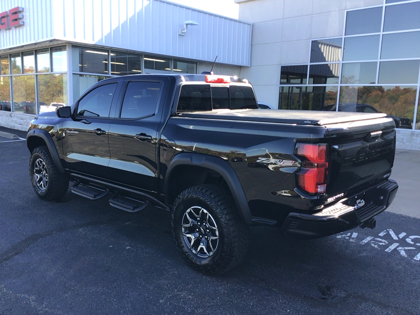 2026 Chevrolet Colorado photo 6 of 13
