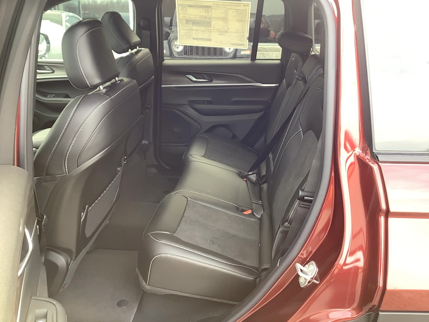 2026 Jeep Grand Cherokee LAREDO ALTITUDE 4X4 - 7
