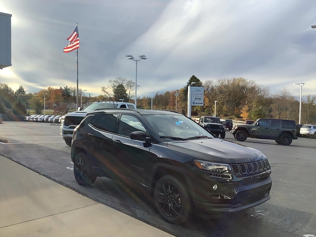 New 2026 Jeep Compass LATITUDE ALTITUDE 4X4 Sport Utility