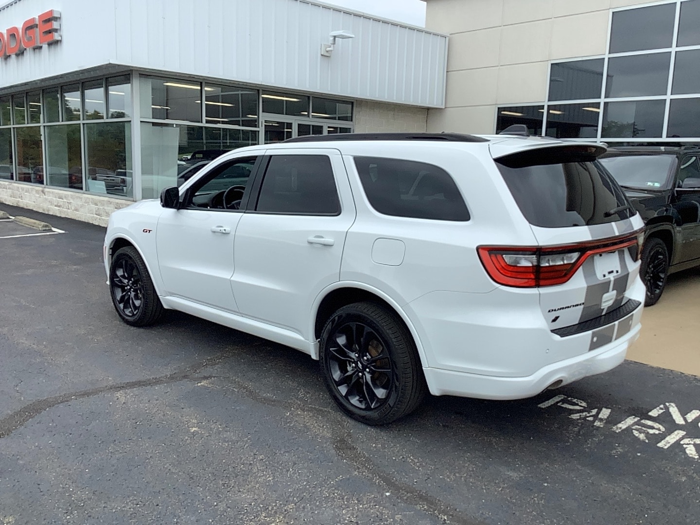2026 Dodge Durango photo 6 of 14
