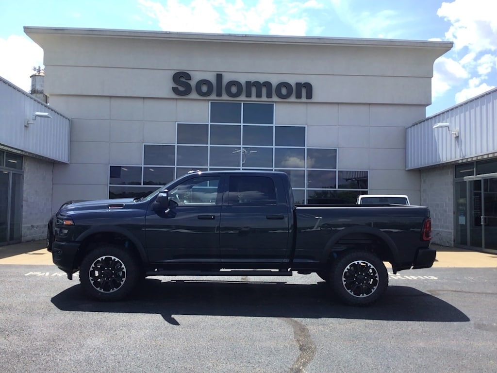 New 2026 Ram 2500 WARLOCK CREW CAB 4X4 6'4 BOX Pickup