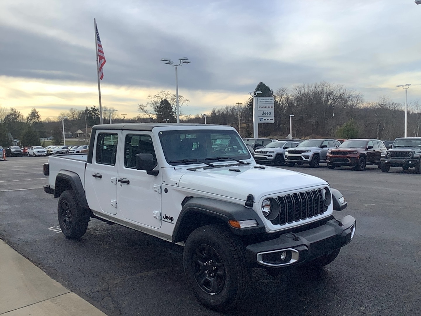 2026 Jeep Gladiator SPORT 4X4 - 2