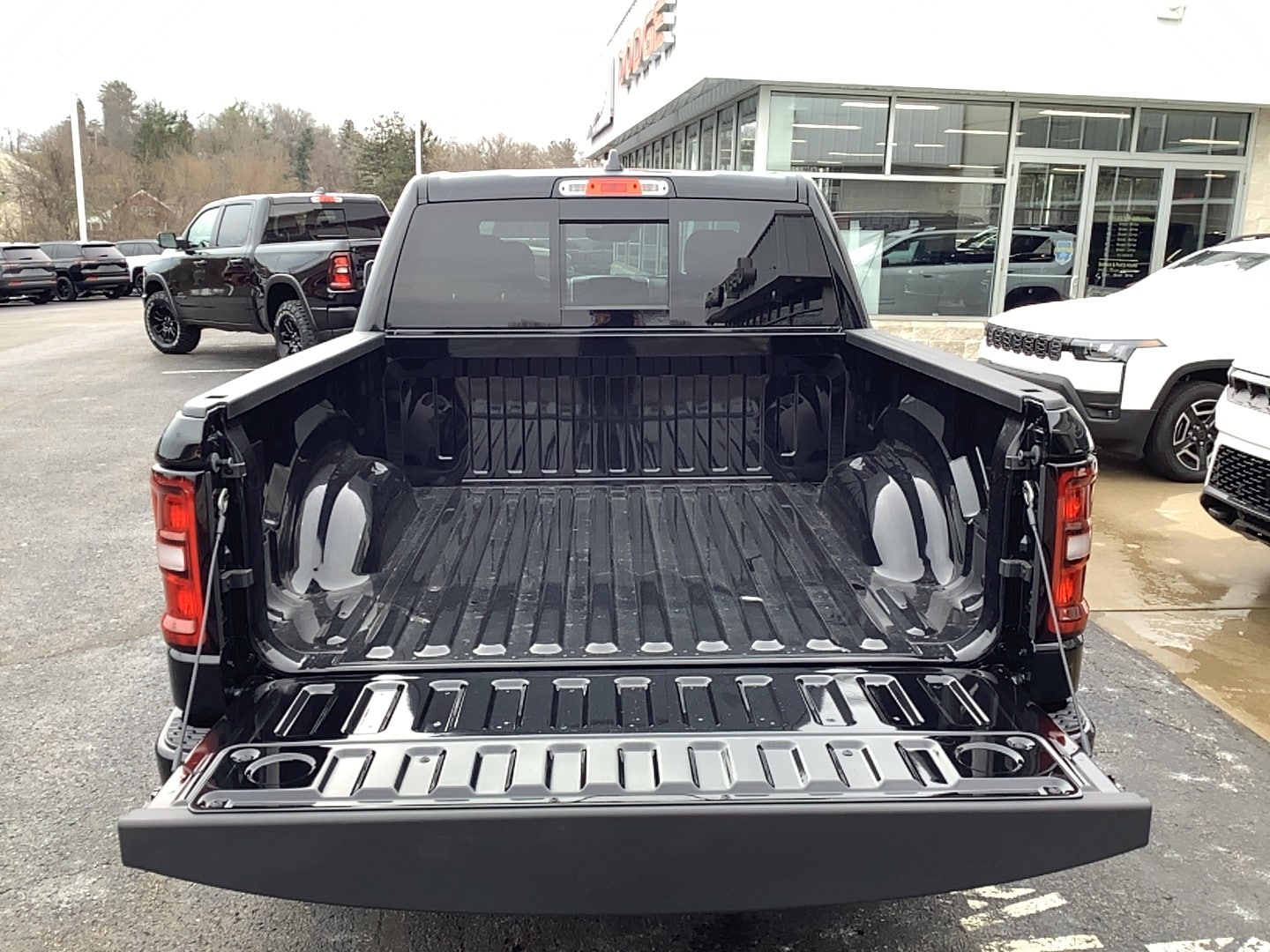 2026 Ram 1500 BIG HORN CREW CAB 4X4 5'7 BOX Diamond Black Crystal Pearlcoat at Solomon CJD Brownsville