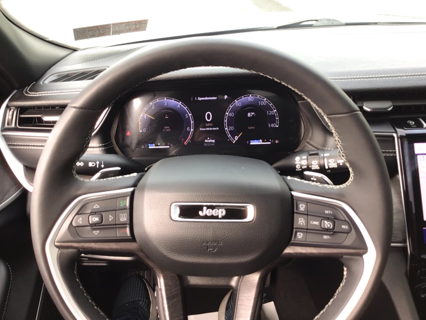 2025 Jeep Grand Cherokee L Limited Silver Zynith at Solomon CJD Brownsville