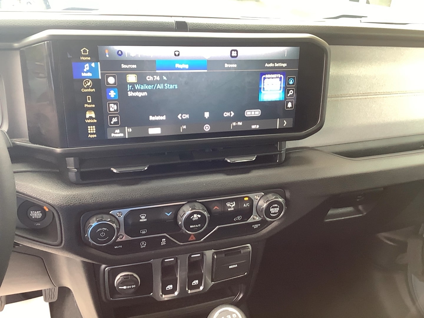 2024 Jeep Wrangler Sport S - 11