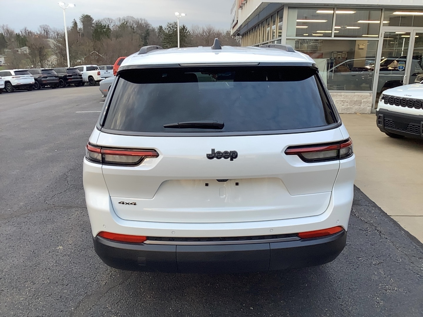 2026 Jeep Grand Cherokee L LAREDO ALTITUDE 4X4 - 3