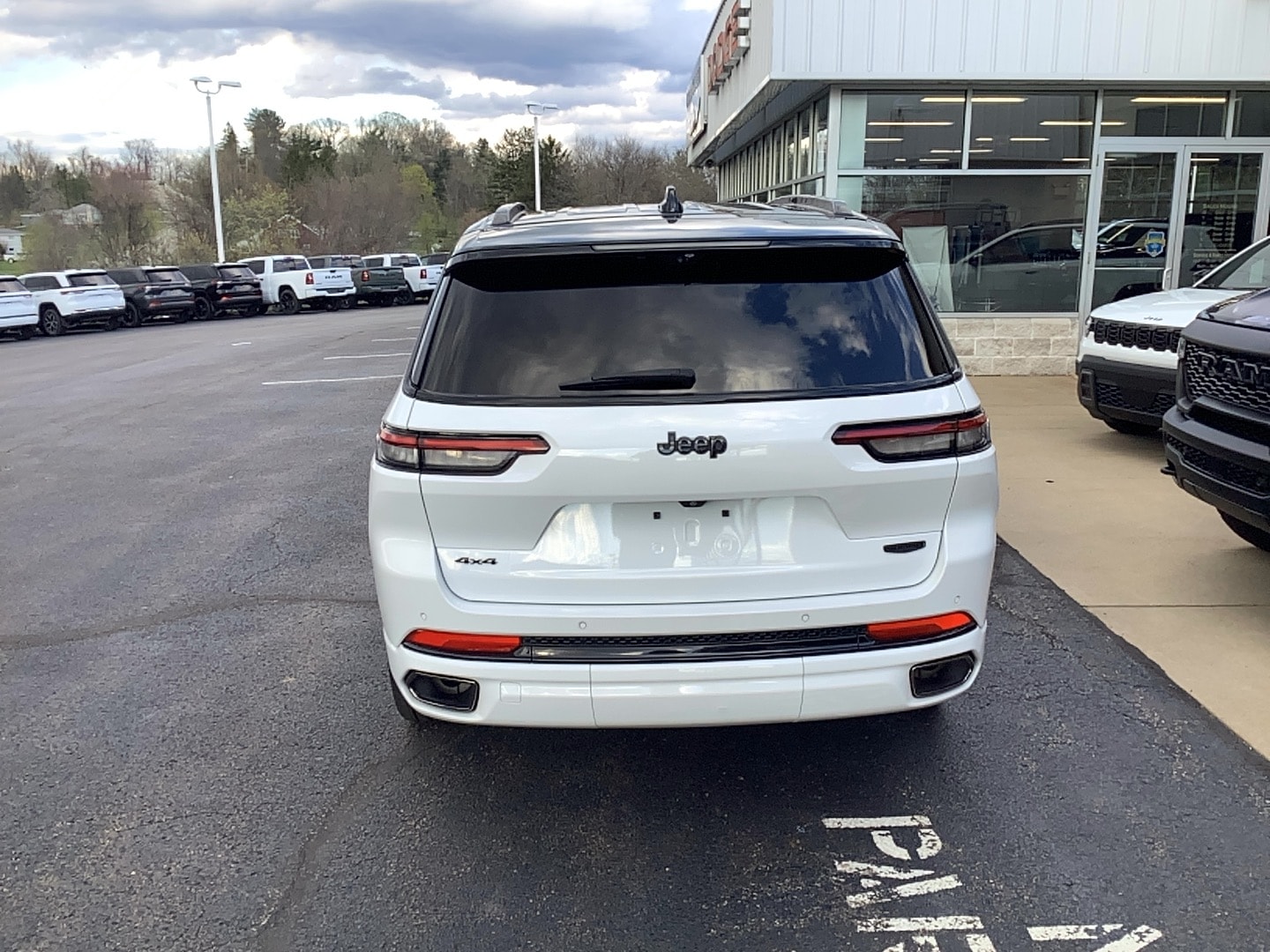2024 Jeep Grand Cherokee L Summit Reserve Bright White Clearcoat at Solomon CJD Carmichaels