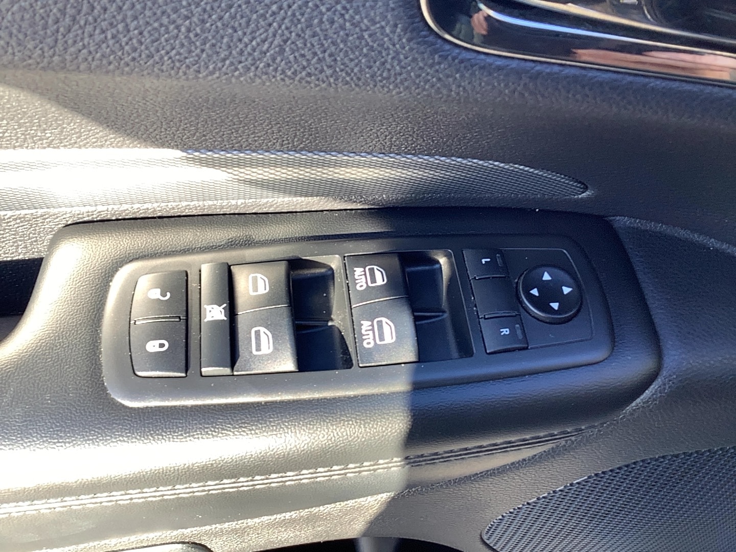 2019 Dodge Durango photo 11 of 15