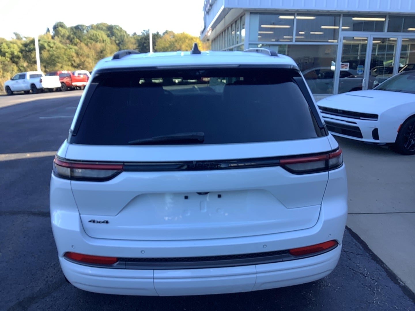 2026 Jeep Grand Cherokee photo 4 of 13