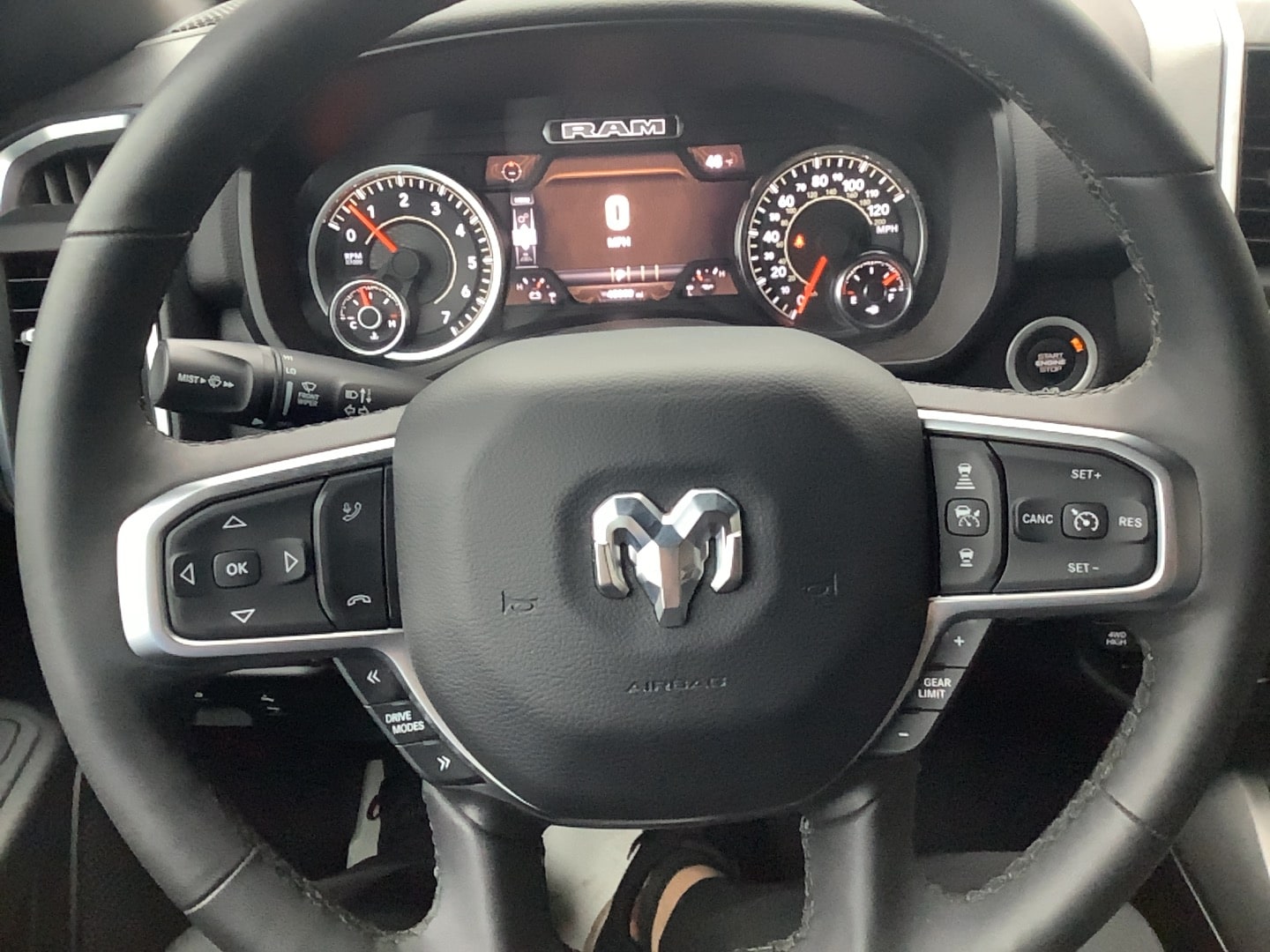 2025 Ram 1500 Big Horn - 10