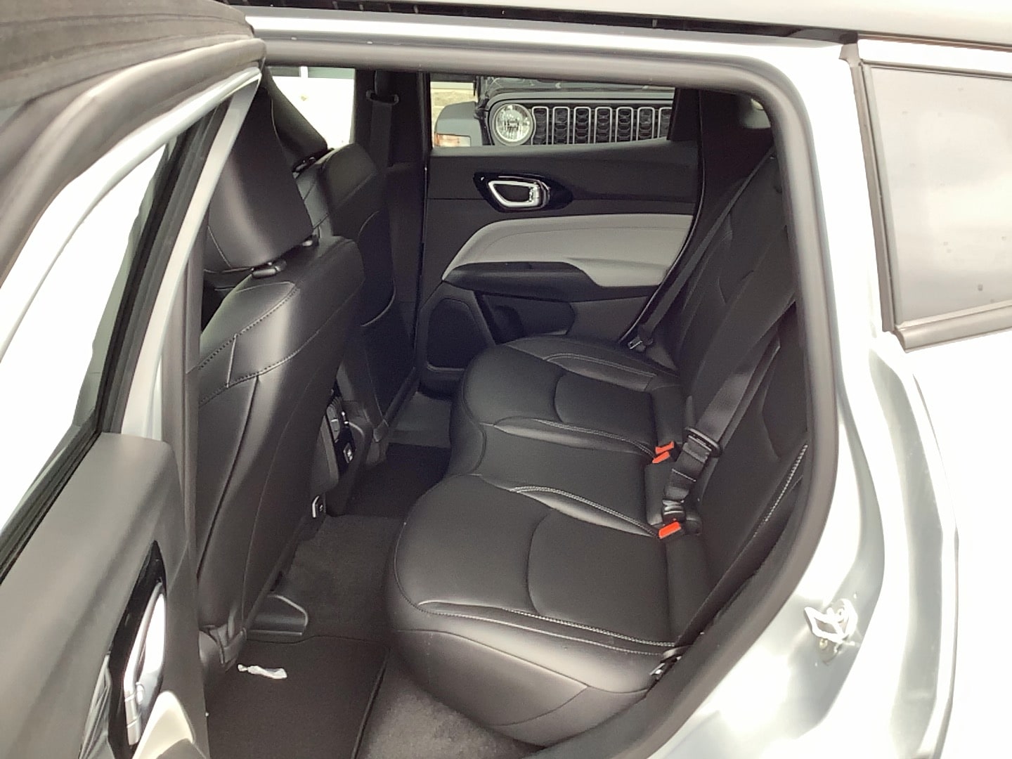 2026 Jeep Compass LIMITED 4X4 - 8