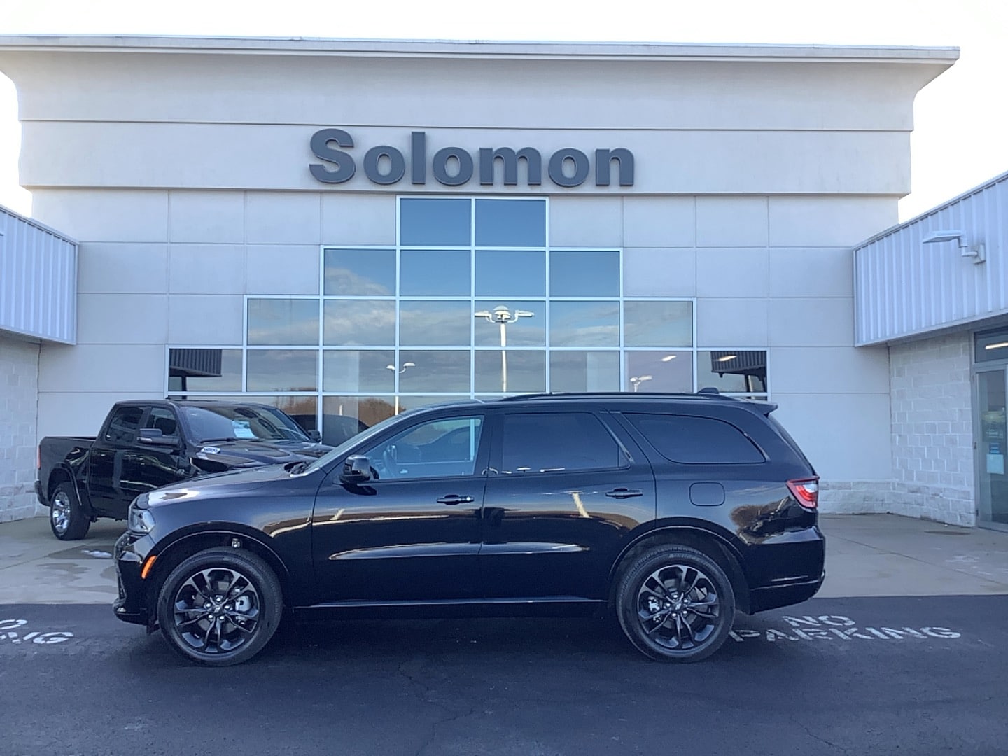 2024 Dodge Durango SXT's photo