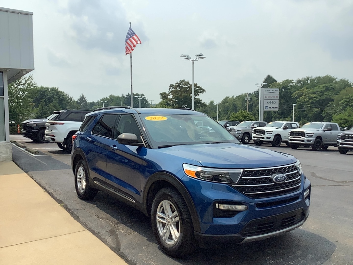 2022 Ford Explorer XLT - 2