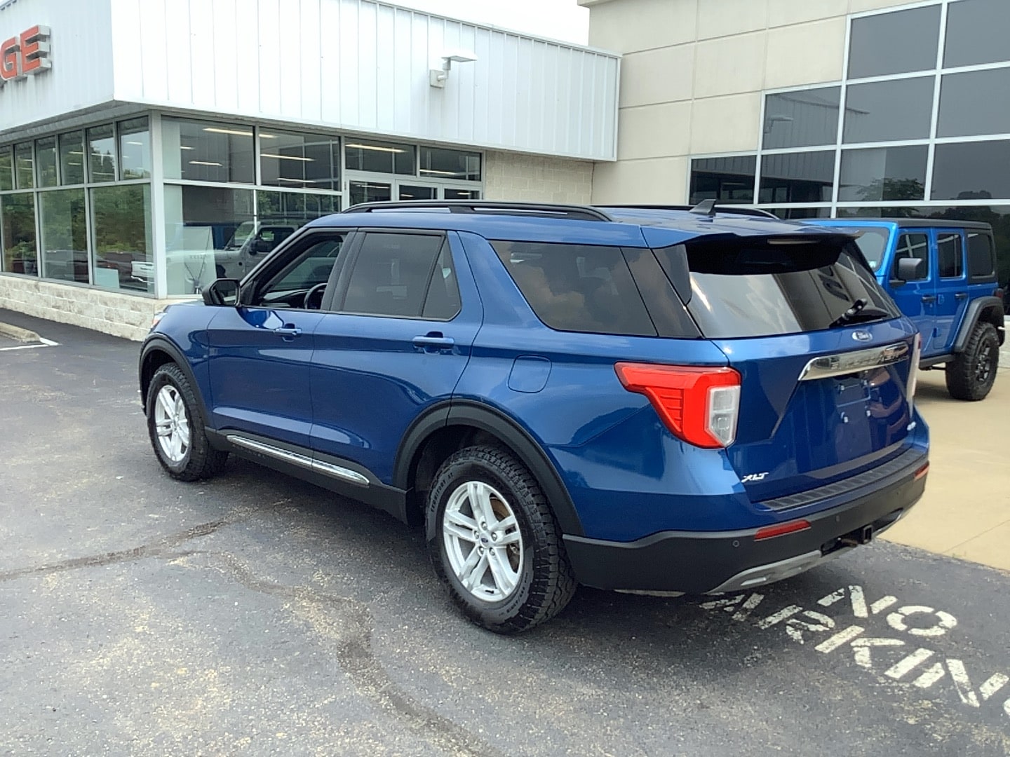 2022 Ford Explorer XLT - 5