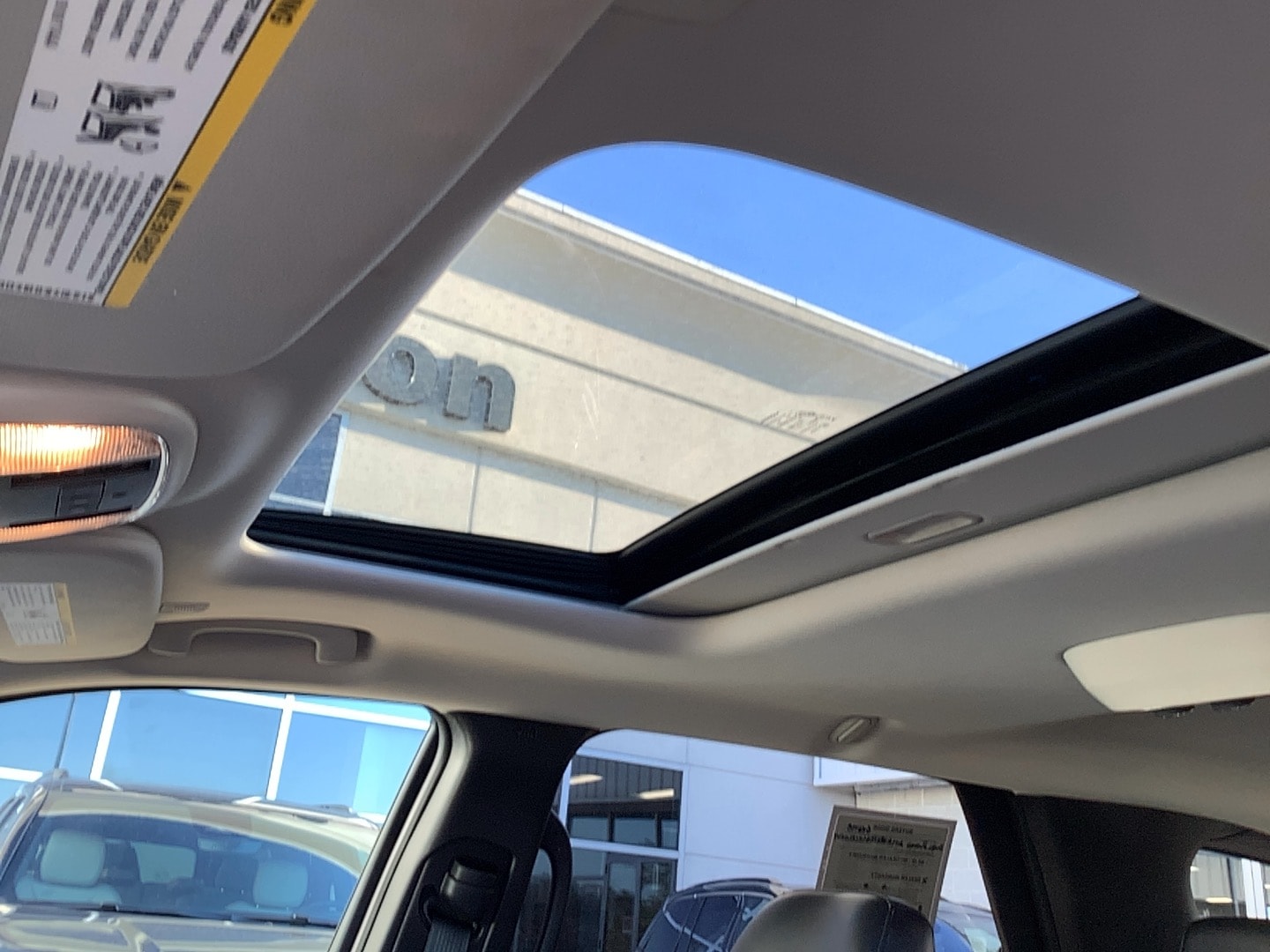 2019 Dodge Durango photo 12 of 15