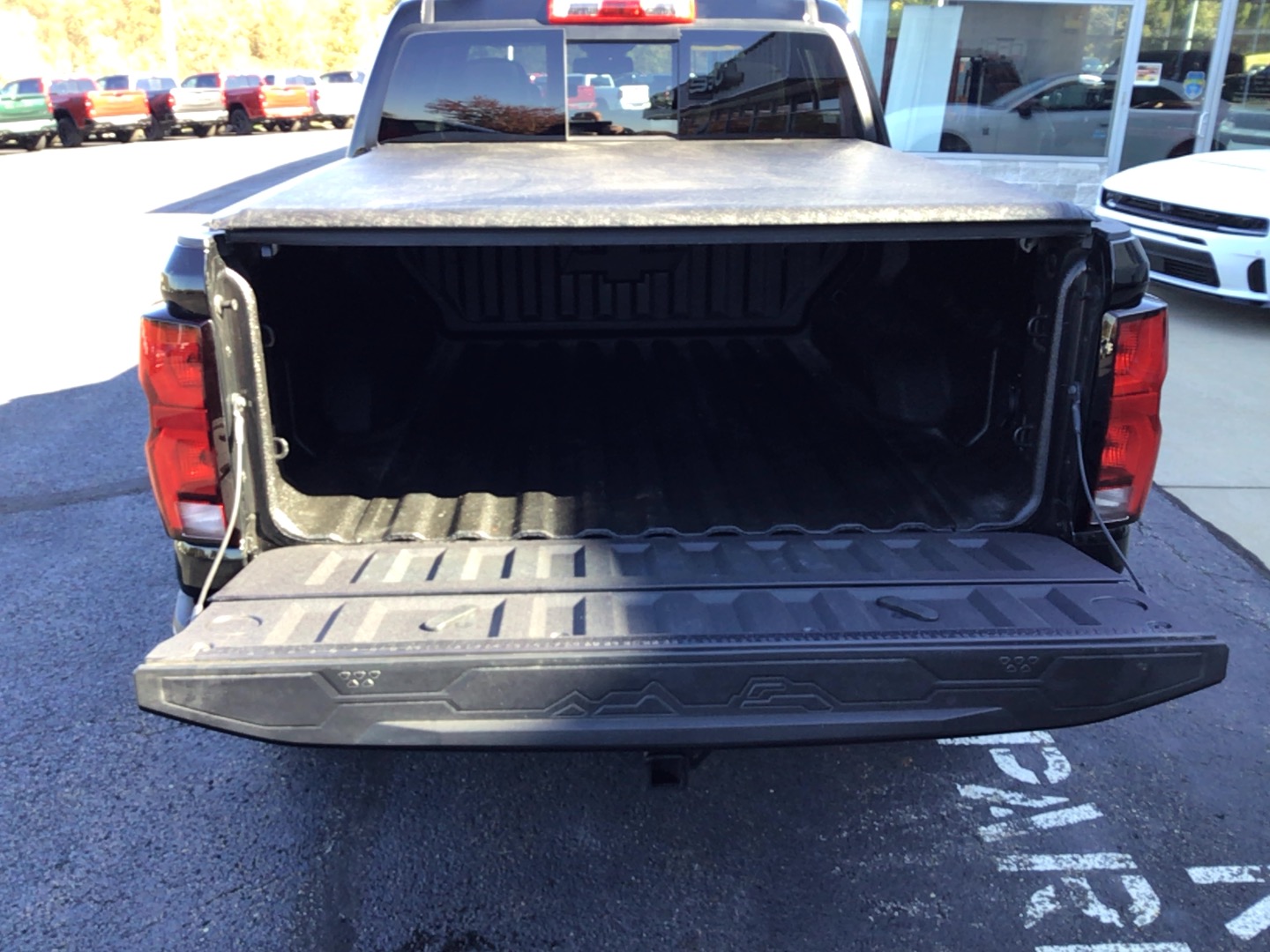2026 Chevrolet Colorado photo 5 of 13