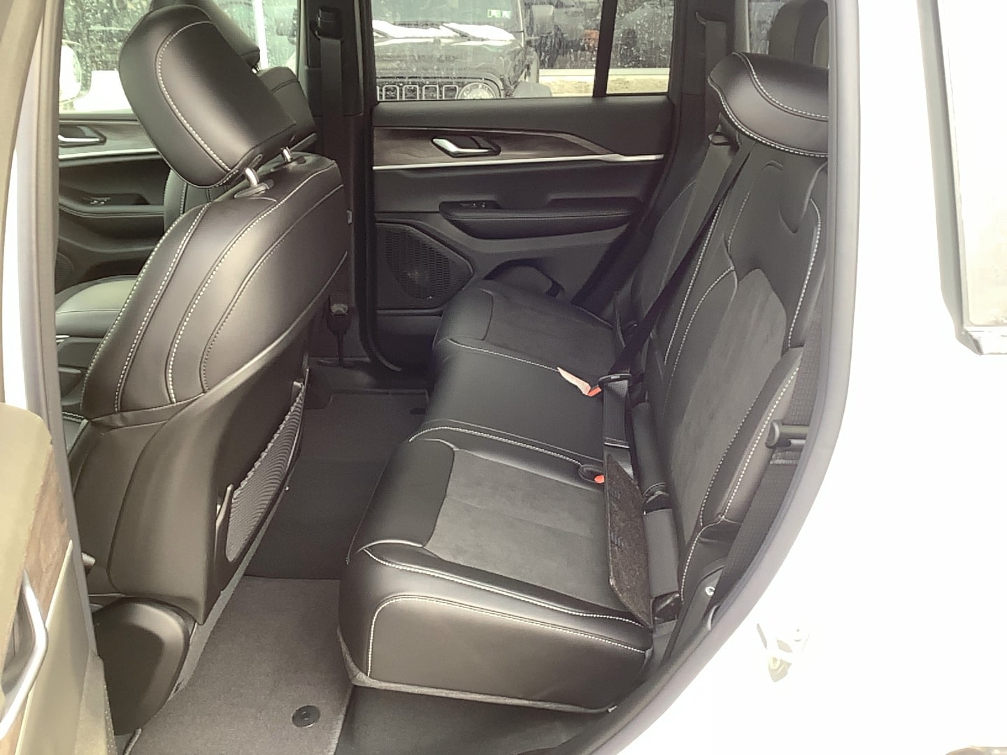 2026 Jeep Grand Cherokee LAREDO ALTITUDE 4X4 - 8
