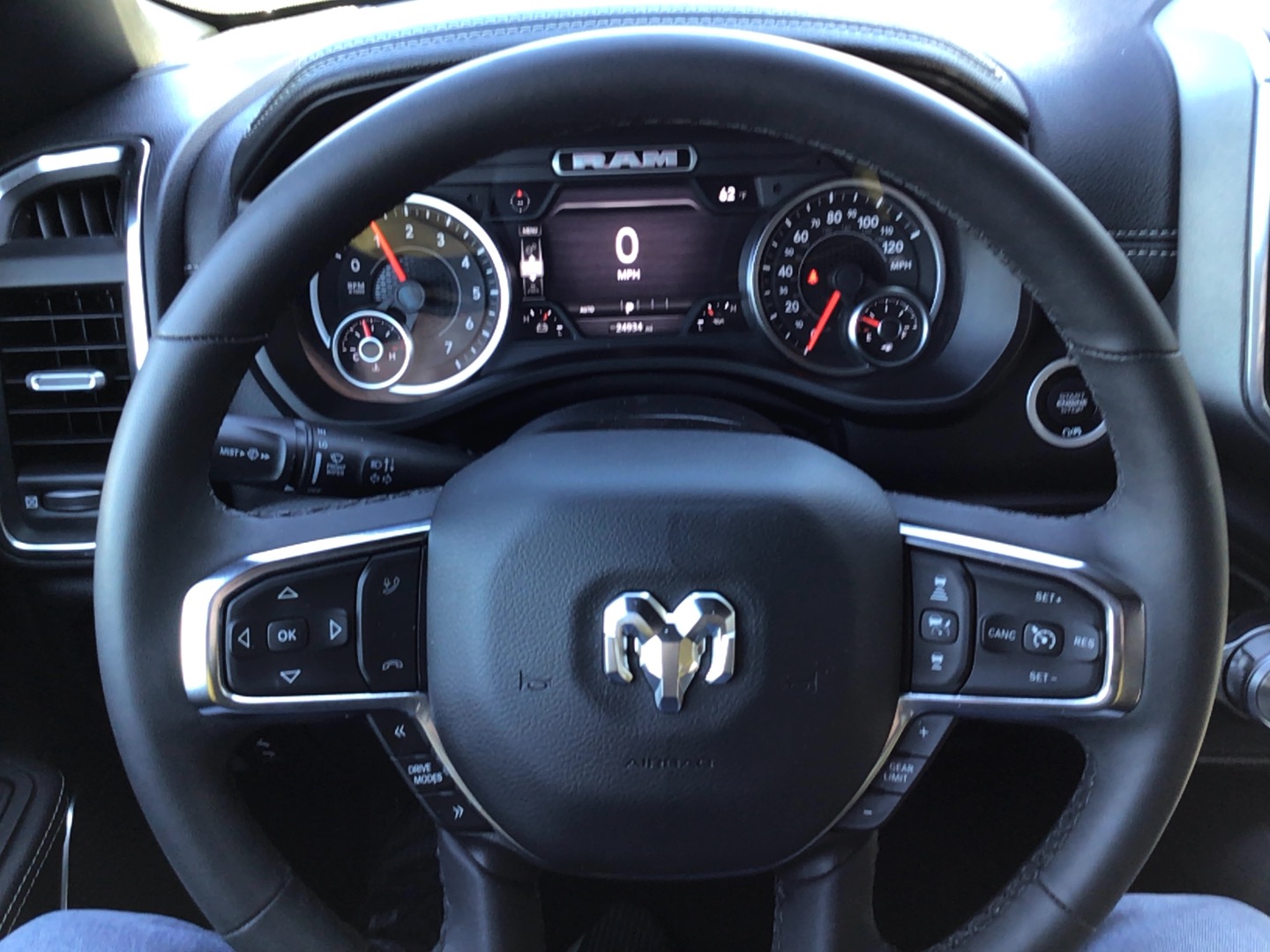 2026 Ram 1500 photo 5 of 6