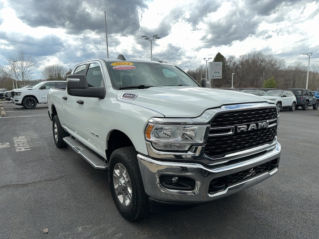 Used 2024 Ram 2500 Big Horn Big Horn 4x4 Crew Cab 64 Box