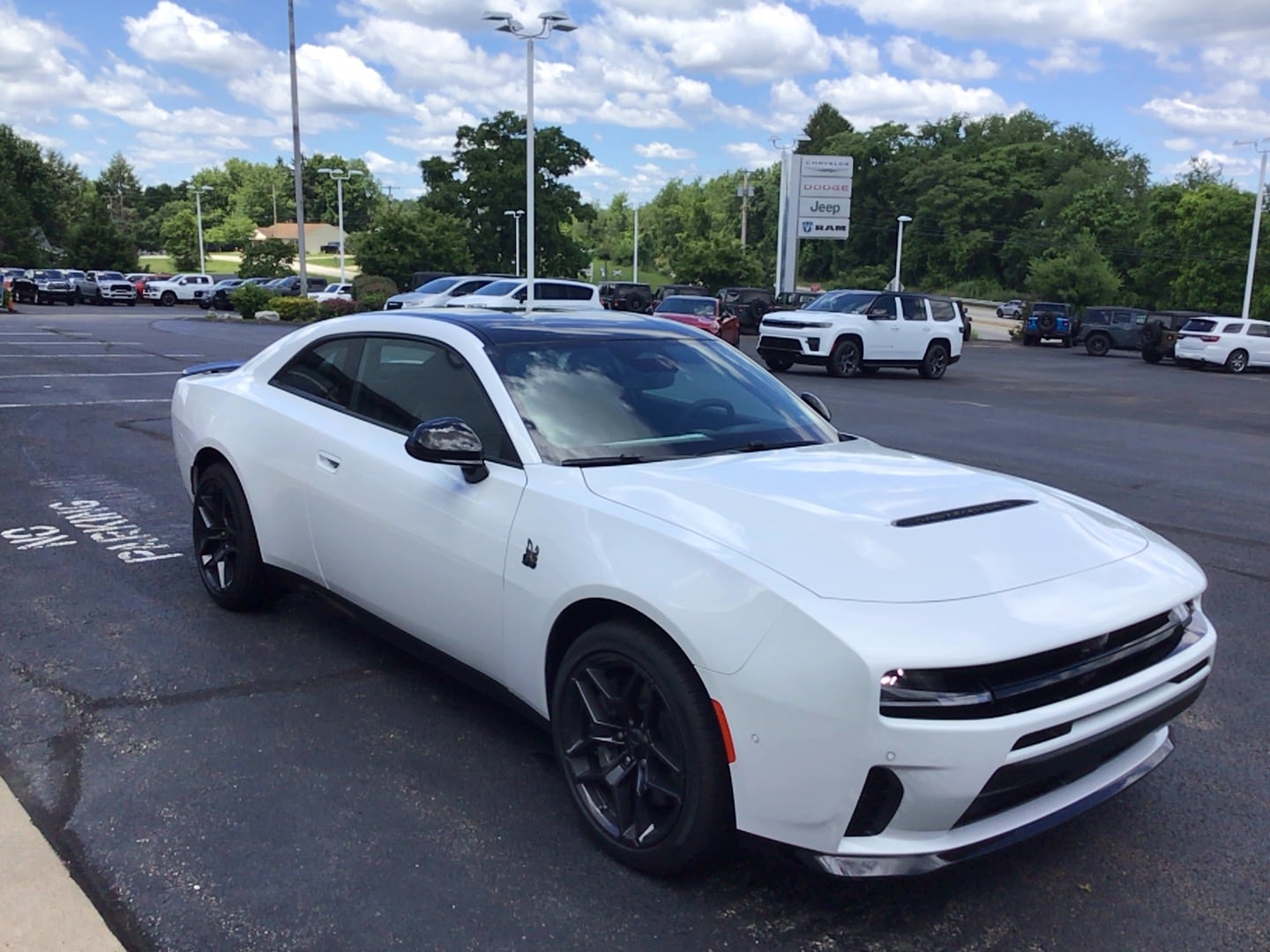 2026 Dodge Charger SCAT PACK 2-DOOR AWD White Knuckle at Three Rivers CJD