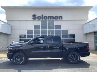 2026 Ram 1500 WARLOCK CREW CAB 4X4 5'7 BOX Pickup