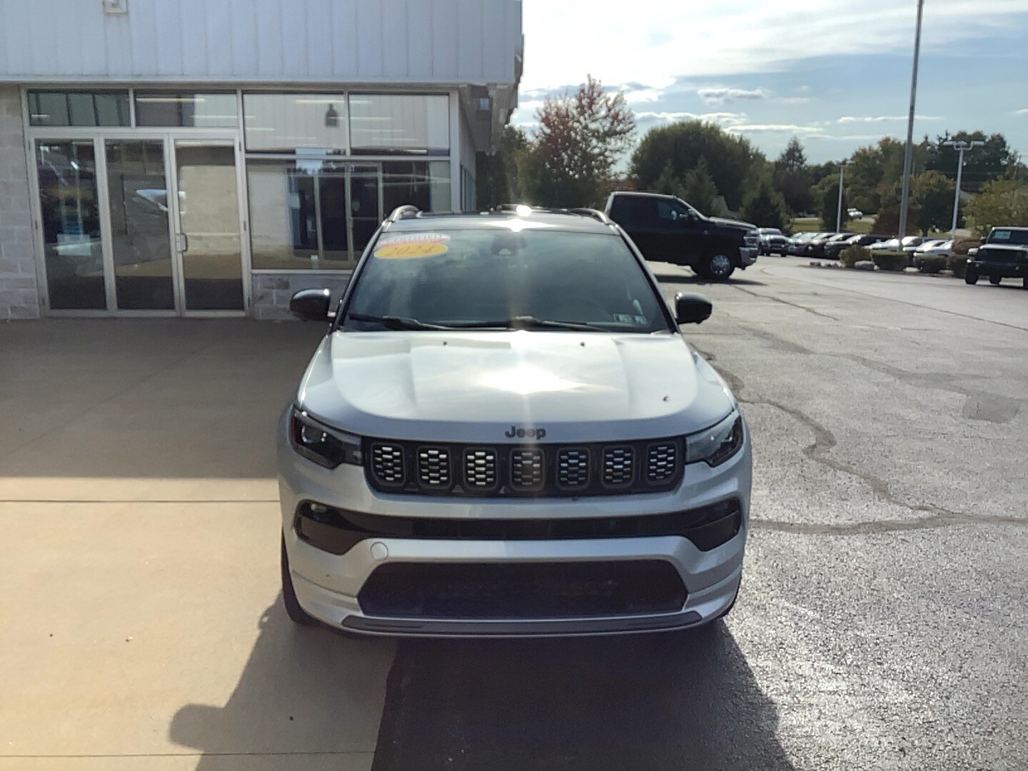 2024 Jeep Compass Limited photo 3
