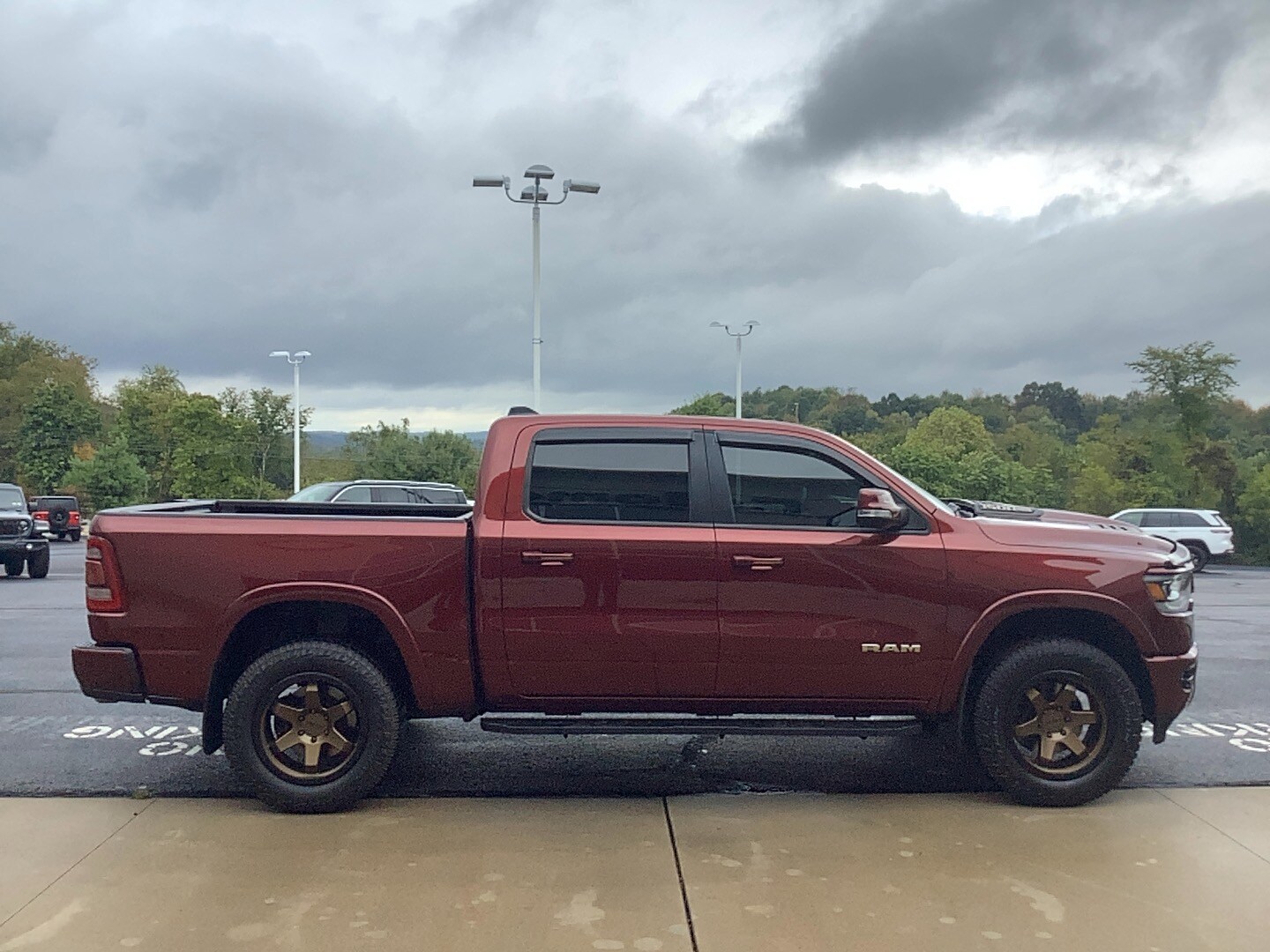 2019 Ram 1500 Laramie photo 4