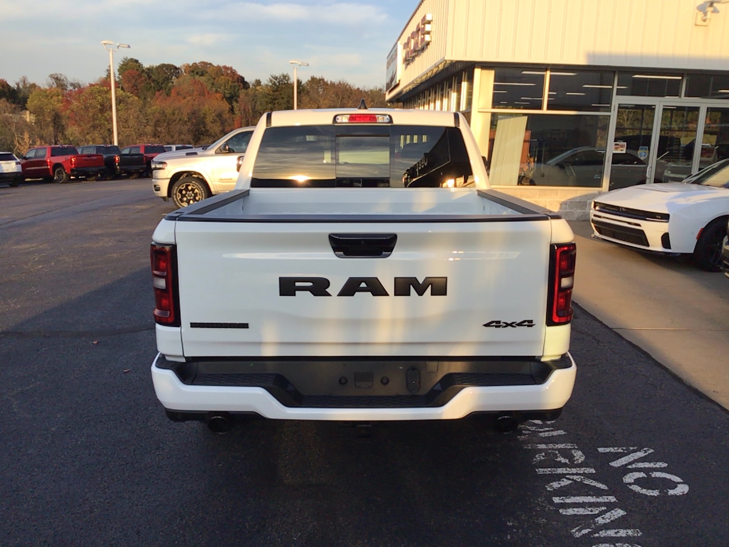 2027 Ram 1500 photo 4 of 14