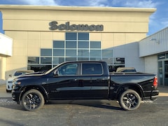 2027 Ram 1500 LARAMIE CREW CAB 4X4 5'7 BOX Pickup