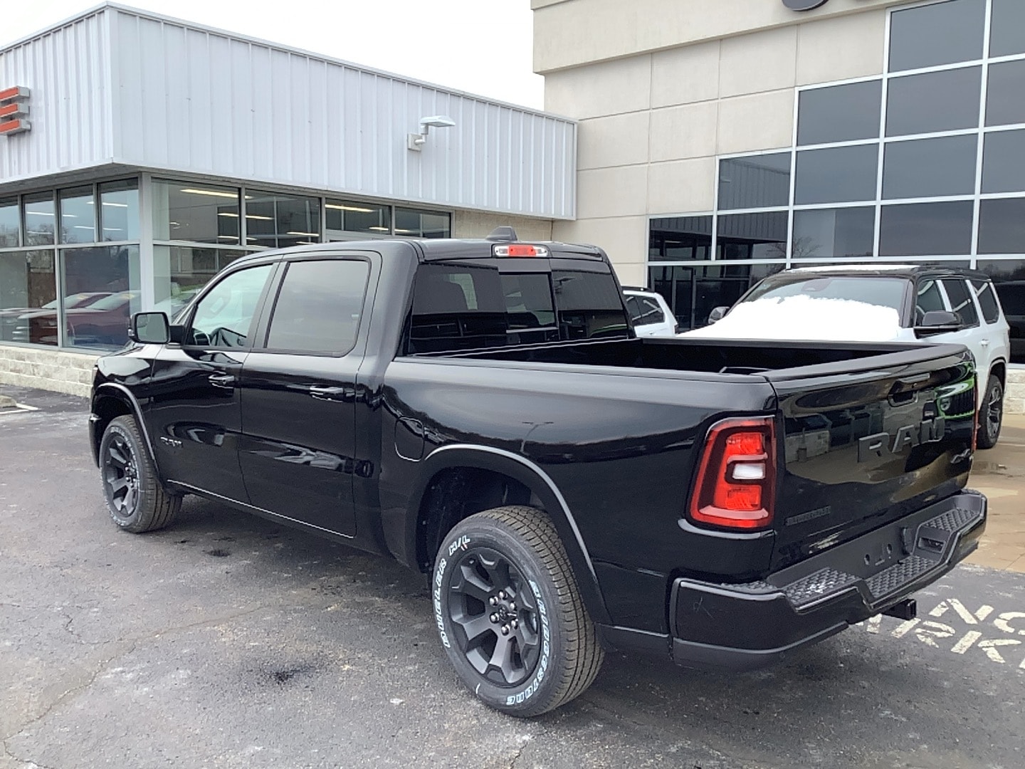 2026 Ram 1500 BIG HORN CREW CAB 4X4 5'7 BOX Diamond Black Crystal Pearlcoat at Solomon CJD Brownsville