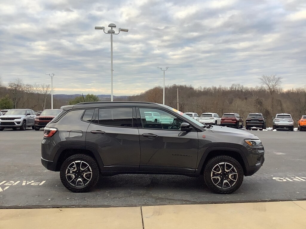 Used 2024 Jeep Compass Trailhawk Trailhawk 4x4