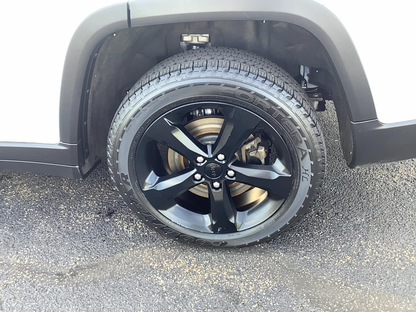 2024 Jeep Grand Cherokee L Limited Bright White Clearcoat at Solomon CJD Carmichaels