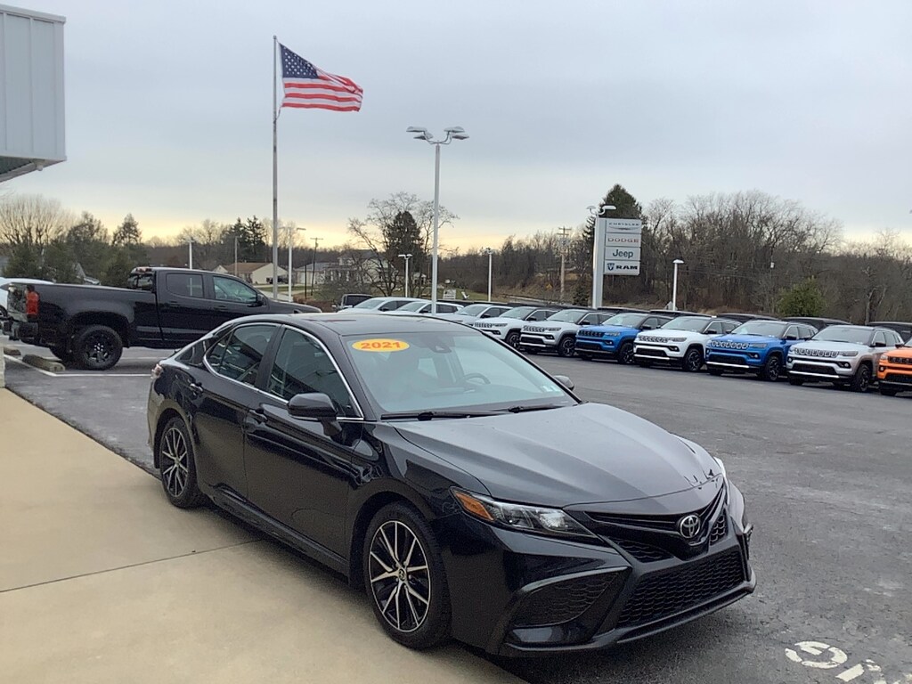 Certified 2021 Toyota Camry SE SE Auto