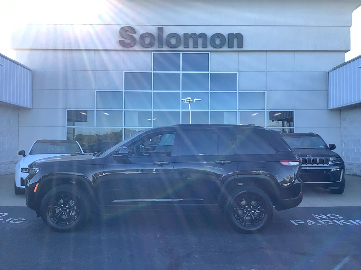2025 Jeep Grand Cherokee Altitude Altitude 4x4