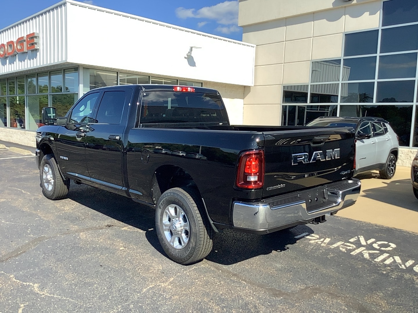 2026 Ram 2500 BIG HORN CREW CAB 4X4 6'4 BOX Diamond Black Crystal Pearlcoat at Solomon CJD Brownsville