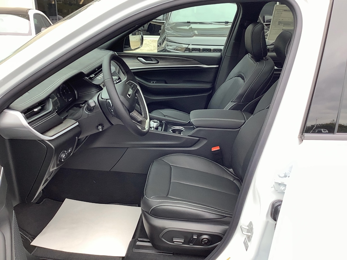 2027 Jeep Grand Cherokee L Limited Reserve Bright White at Three Rivers CJD