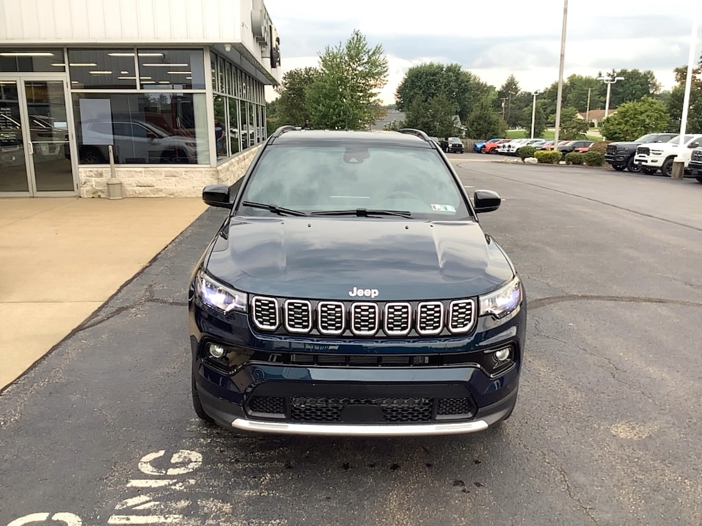 New 2026 Jeep Compass LIMITED 4X4 Sport Utility