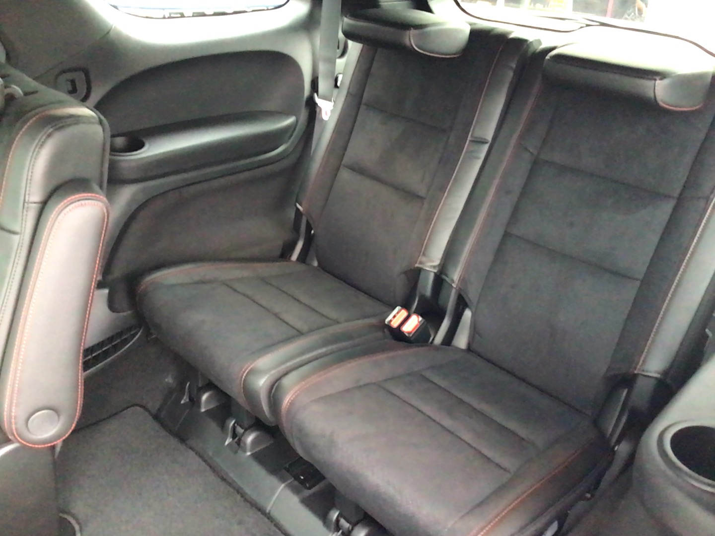 2027 Dodge Durango photo 8 of 15
