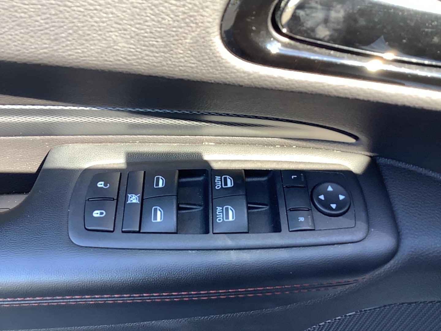 2026 Dodge Durango photo 11 of 14