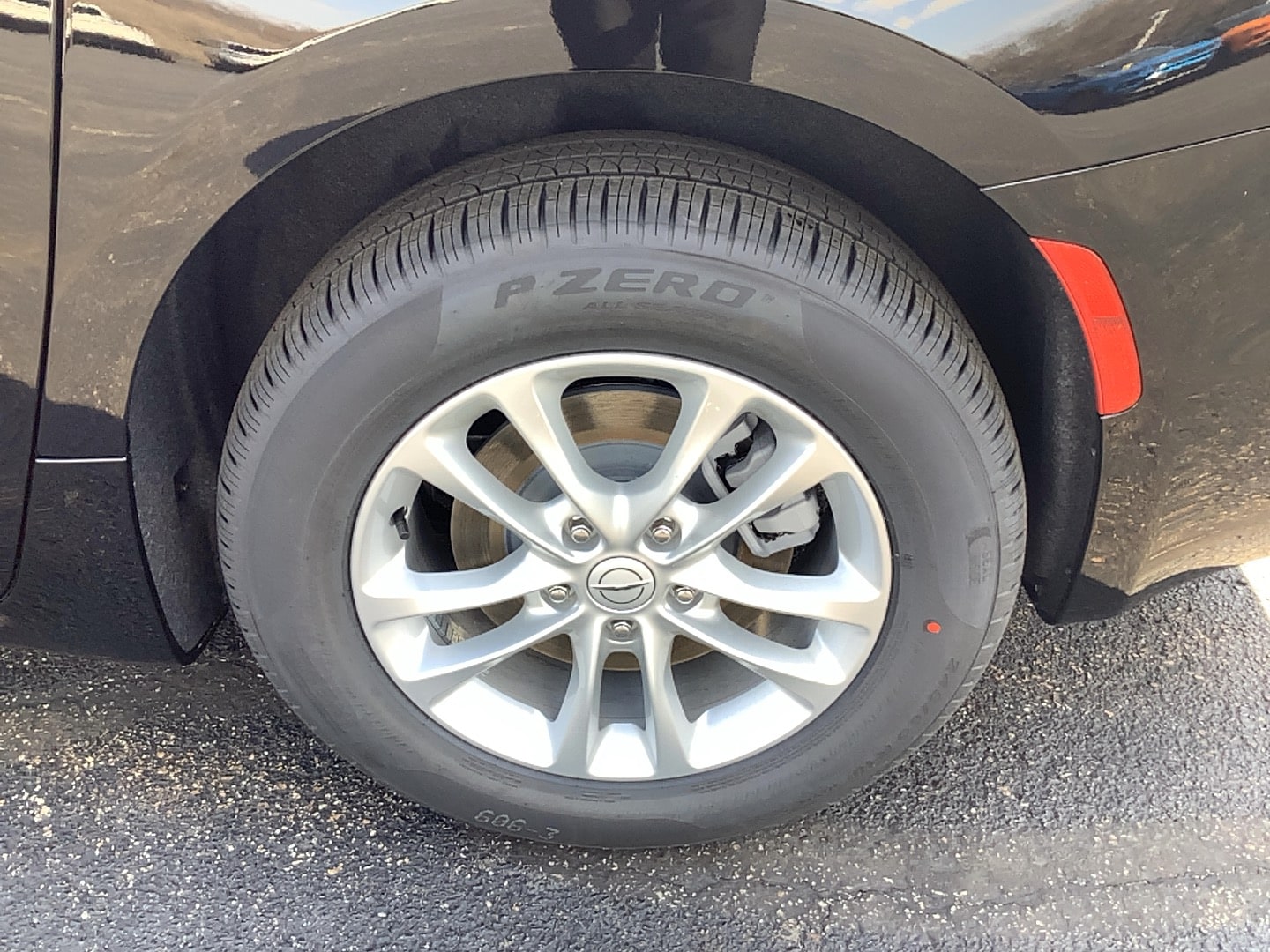 2026 Chrysler Pacifica SELECT AWD Diamond Black Crystal Pearlcoat at Three Rivers CJD