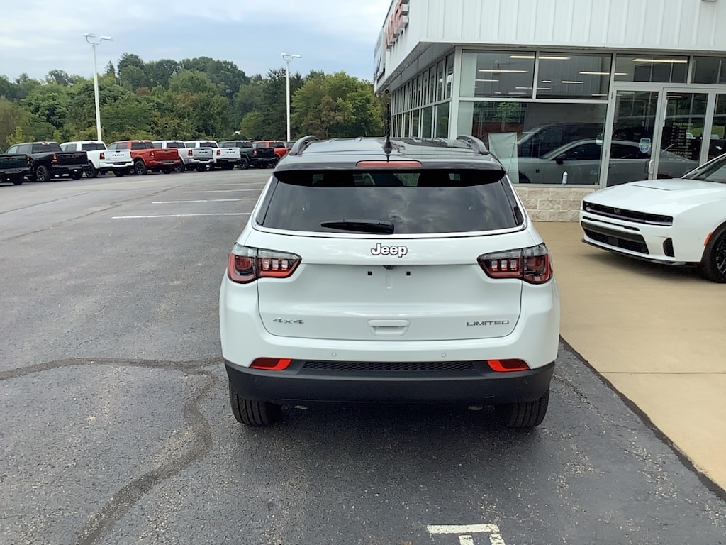 New 2026 Jeep Compass LIMITED 4X4 Sport Utility