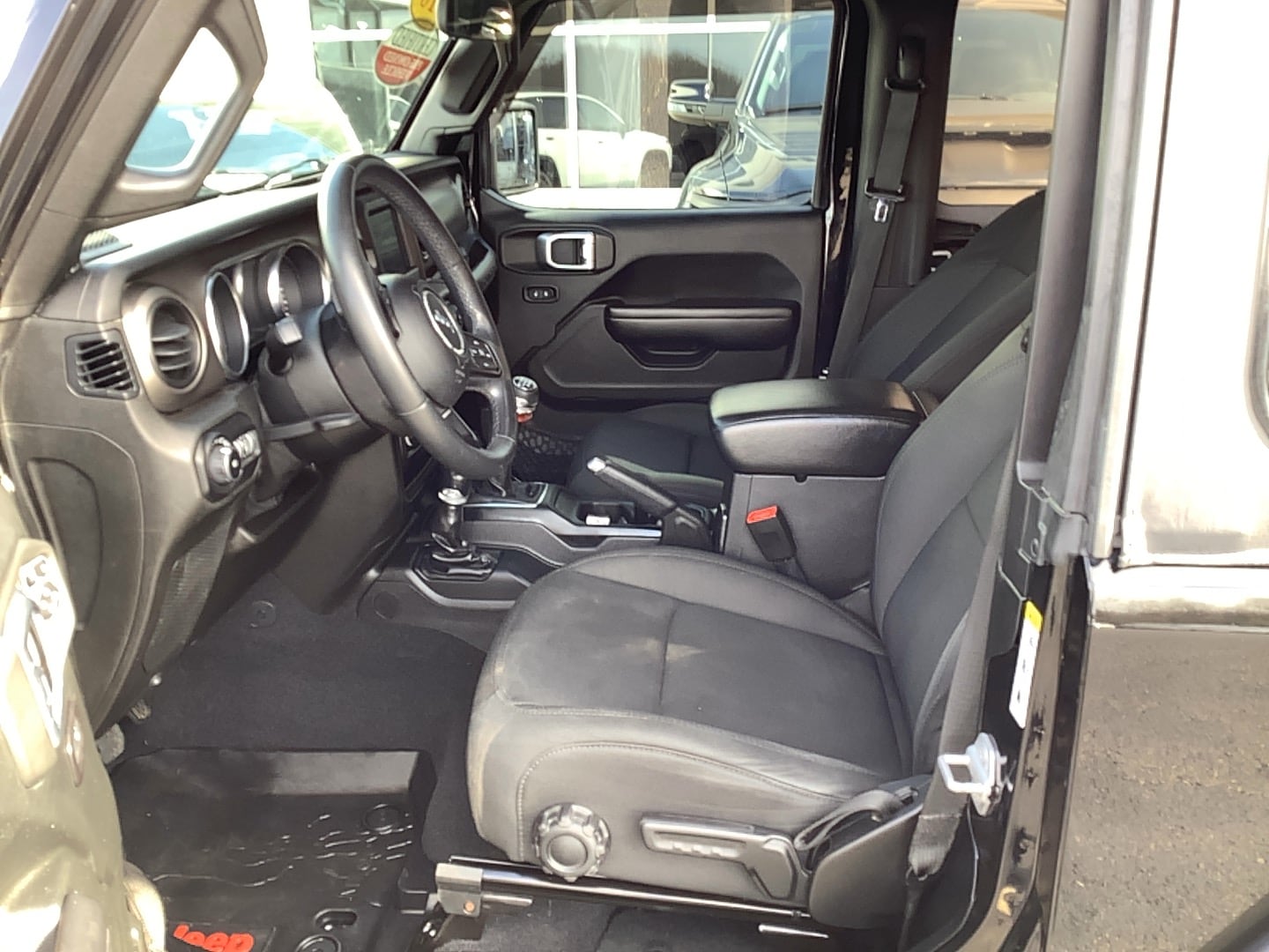 2018 Jeep Wrangler Sport S - 7